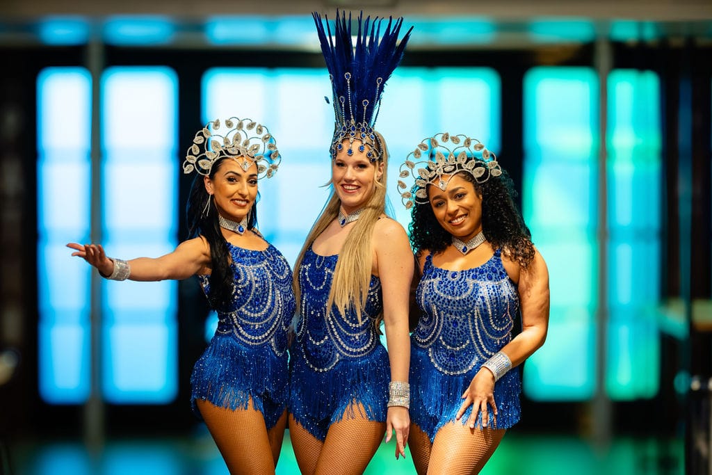 Brazilian Friday Live dancers